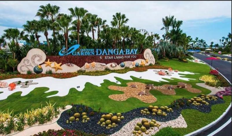 5 Star Beautiful * Johor Bahru